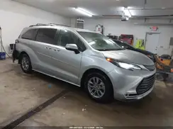5TDYRKEC2NS087332 2022 TOYOTA SIENNA