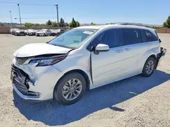 5TDYRKEC2NS092398 2022 TOYOTA SIENNA
