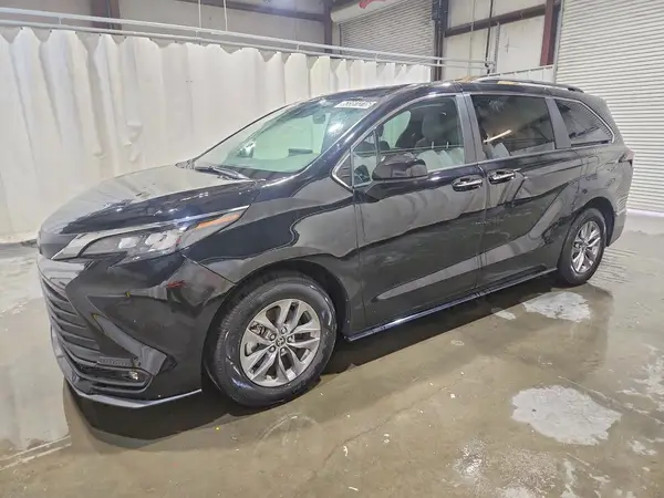 5TDYRKEC2SS255420 2025 TOYOTA SIENNA - Image 1
