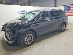 5TDYRKEC2TS292579 2026 TOYOTA SIENNA