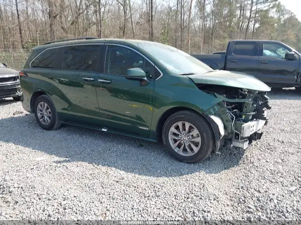 5TDYRKEC3MS007938 2021 TOYOTA SIENNA - Image 1