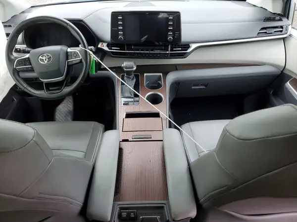 5TDYRKEC3MS023511 2021 TOYOTA SIENNA - Image 8