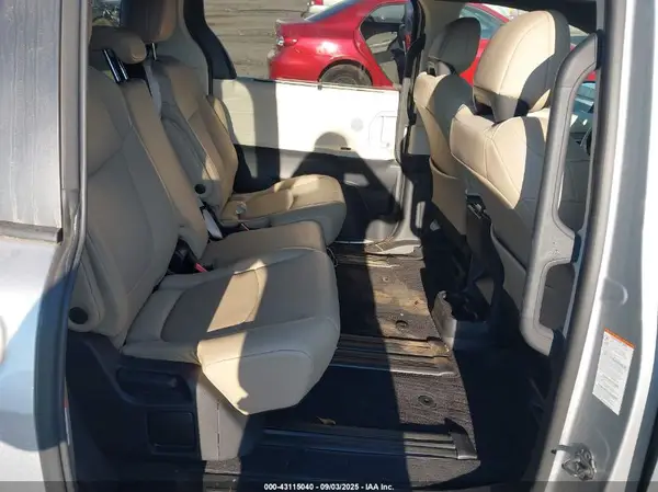 5TDYRKEC3MS048098 2021 TOYOTA SIENNA - Image 8