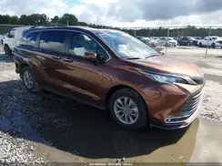 5TDYRKEC3MS053155 2021 TOYOTA SIENNA