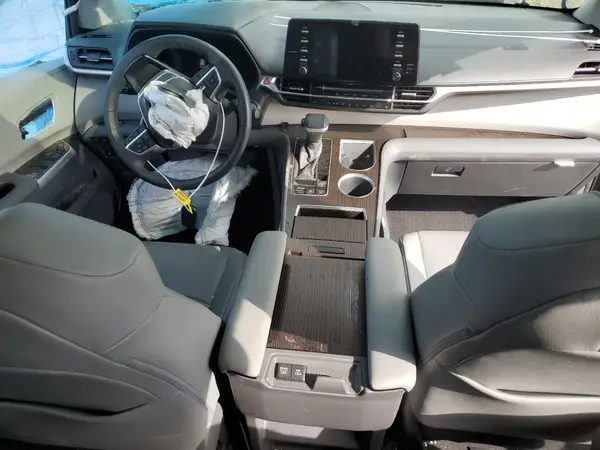 5TDYRKEC3MS066228 2021 TOYOTA SIENNA - Image 8