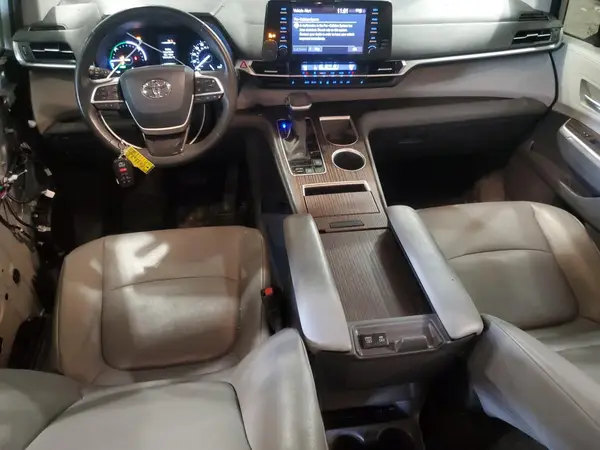 5TDYRKEC3NS085248 2022 TOYOTA SIENNA - Image 8