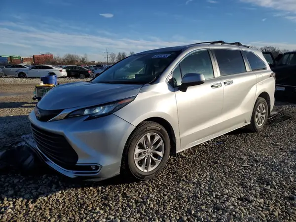 5TDYRKEC3NS086285 2022 TOYOTA SIENNA - Image 1