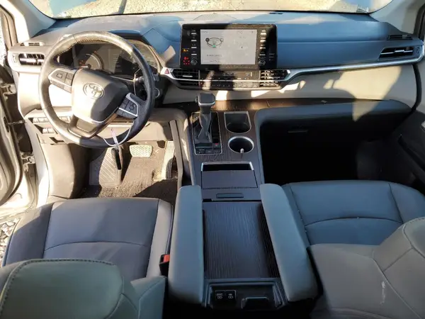 5TDYRKEC3NS086285 2022 TOYOTA SIENNA - Image 8