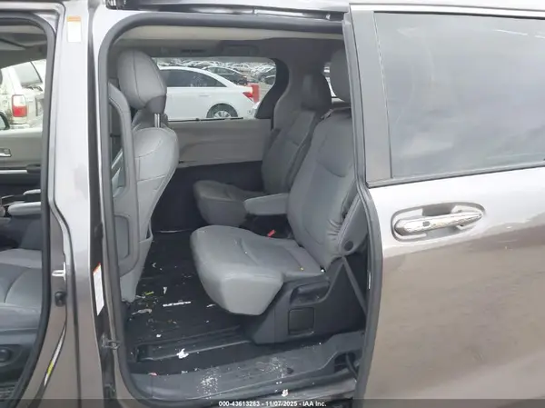 5TDYRKEC3NS088554 2022 TOYOTA SIENNA - Image 8