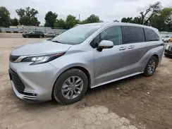 5TDYRKEC3NS094192 2022 TOYOTA SIENNA