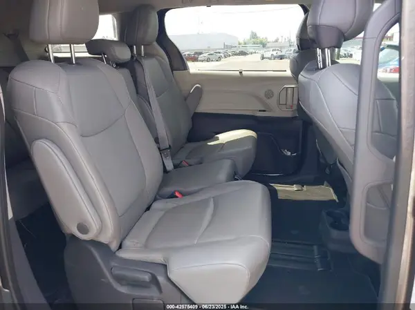 5TDYRKEC3NS101691 2022 TOYOTA SIENNA - Image 8