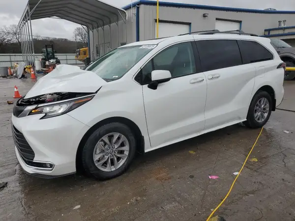 5TDYRKEC3NS135050 2022 TOYOTA SIENNA - Image 1