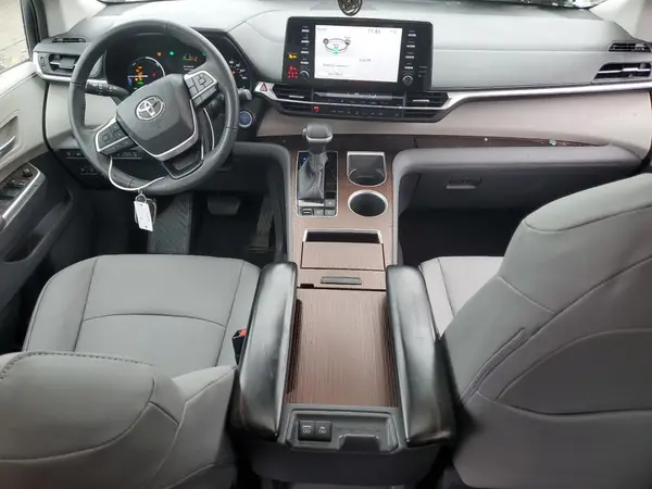 5TDYRKEC3NS135050 2022 TOYOTA SIENNA - Image 8