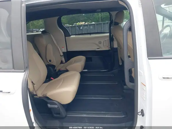 5TDYRKEC3PS146259 2023 TOYOTA SIENNA - Image 8