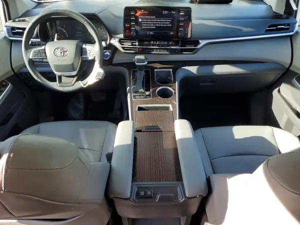 5TDYRKEC3PS157312 2023 TOYOTA SIENNA - Image 8