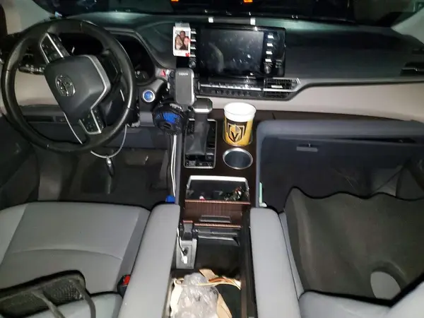 5TDYRKEC3PS174594 2023 TOYOTA SIENNA - Image 8