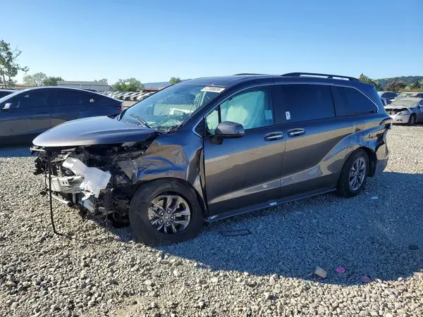 5TDYRKEC3RS202011 2024 TOYOTA SIENNA - Image 1