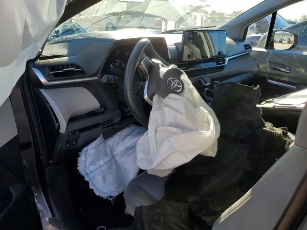 5TDYRKEC3RS202011 2024 TOYOTA SIENNA - Image 8