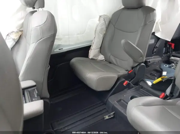 5TDYRKEC3SS250954 2025 TOYOTA SIENNA - Image 8