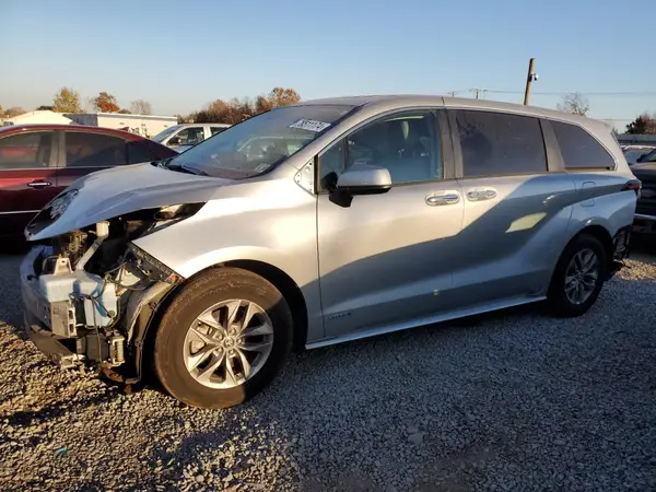 5TDYRKEC4MS020939 2021 TOYOTA SIENNA - Image 1