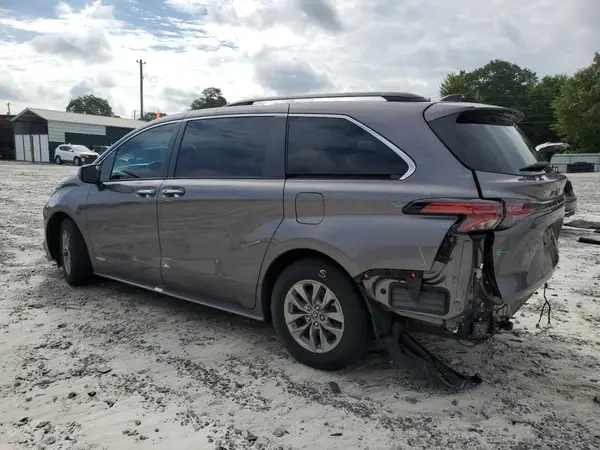 5TDYRKEC4MS053102 2021 TOYOTA SIENNA - Image 2