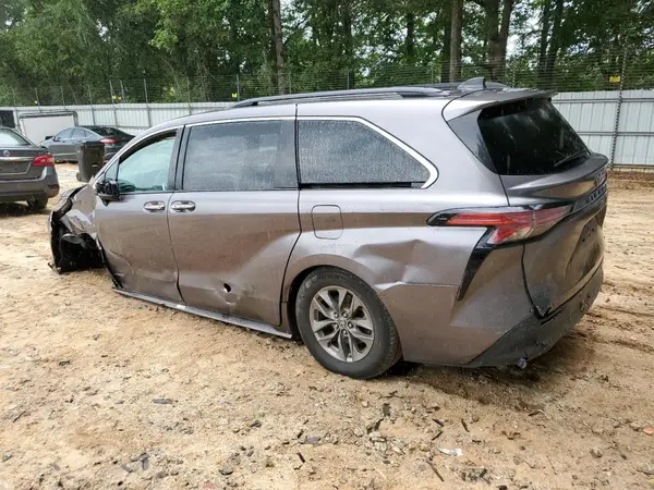 5TDYRKEC4MS054394 2021 TOYOTA SIENNA - Image 2