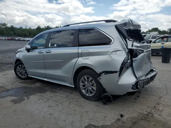 5TDYRKEC4RS188281 2024 TOYOTA SIENNA - Image 2