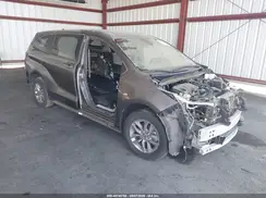 5TDYRKEC4RS207069 2024 TOYOTA SIENNA