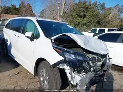 5TDYRKEC4RS221926 2024 TOYOTA SIENNA
