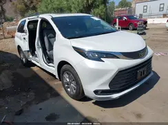 5TDYRKEC4TS329759 2026 TOYOTA SIENNA