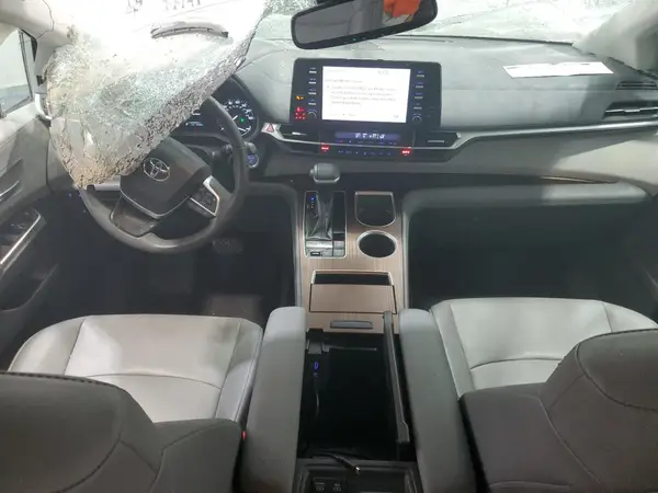 5TDYRKEC5MS054064 2021 TOYOTA SIENNA - Image 8
