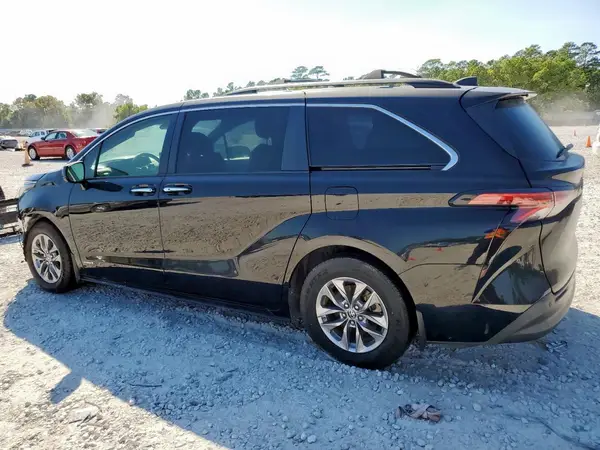 5TDYRKEC5MS055618 2021 TOYOTA SIENNA - Image 2
