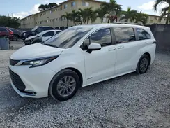 5TDYRKEC5MS062584 2021 TOYOTA SIENNA