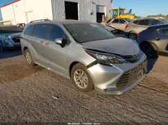 5TDYRKEC5NS081542 2022 TOYOTA SIENNA