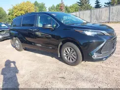 5TDYRKEC5NS098857 2022 TOYOTA SIENNA