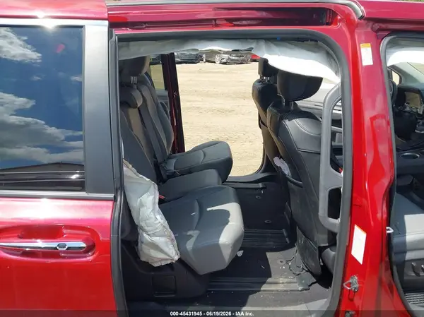 5TDYRKEC5NS126916 2022 TOYOTA SIENNA - Image 8