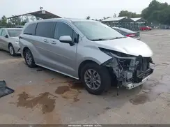 5TDYRKEC5PS139829 2023 TOYOTA SIENNA