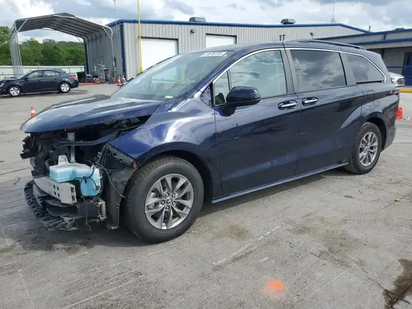 5TDYRKEC5PS141385 2023 TOYOTA SIENNA - Image 1