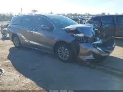 5TDYRKEC5PS154542 2023 TOYOTA SIENNA