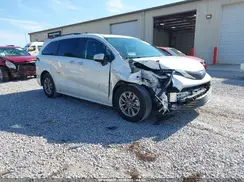 5TDYRKEC5PS155951 2023 TOYOTA SIENNA