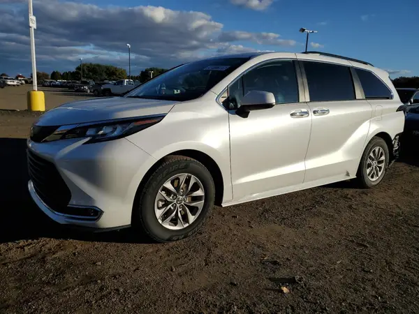 5TDYRKEC5PS168036 2023 TOYOTA SIENNA - Image 1