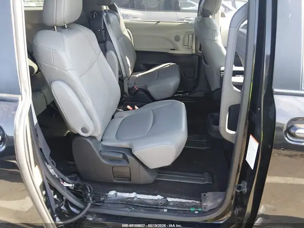 5TDYRKEC5PS173186 2023 TOYOTA SIENNA - Image 8