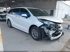 5TDYRKEC5SS278853 2025 TOYOTA SIENNA