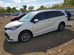 5TDYRKEC6MS018934 2021 TOYOTA SIENNA
