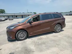 5TDYRKEC6MS029366 2021 TOYOTA SIENNA
