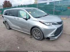 5TDYRKEC6MS048256 2021 TOYOTA SIENNA