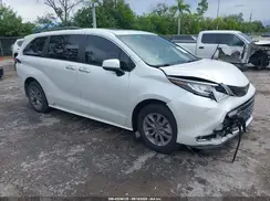 5TDYRKEC6NS082070 2022 TOYOTA SIENNA