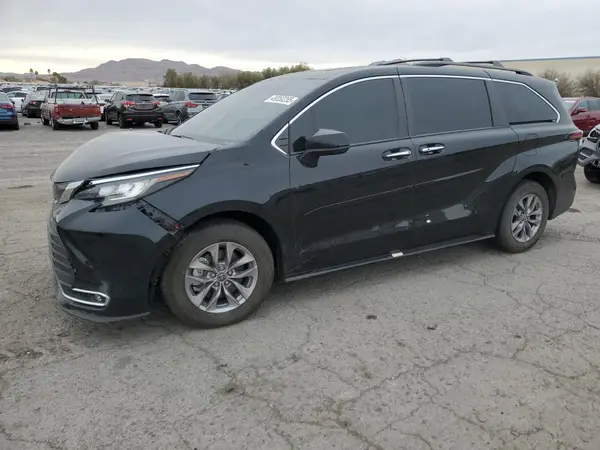5TDYRKEC6NS089598 2022 TOYOTA SIENNA - Image 1