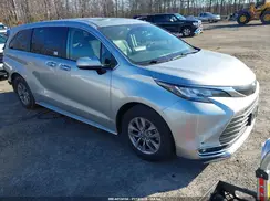 5TDYRKEC6NS105735 2022 TOYOTA SIENNA