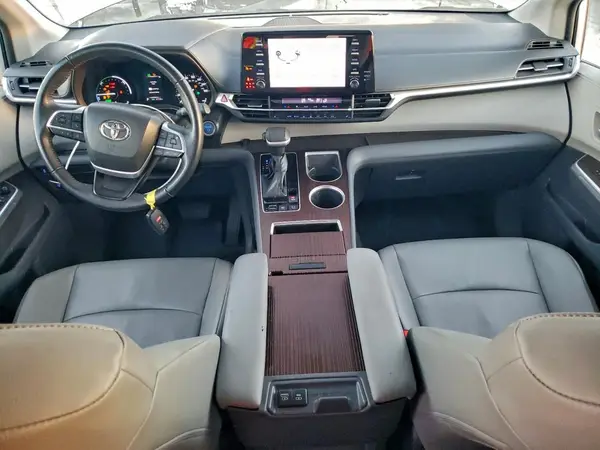 5TDYRKEC6NS127038 2022 TOYOTA SIENNA - Image 8